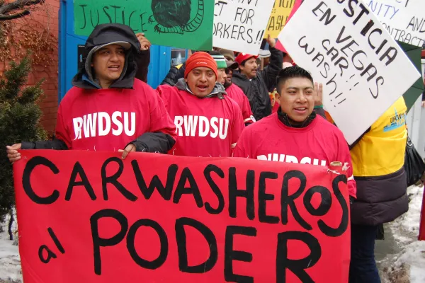 carwasheros_al_poder.jpg